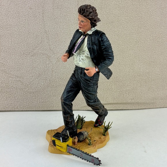 NECA Cult Classics Series 2‎ Texas Chainsaw Massacre Leatherface 2005 LOOSE - Picture 2 of 6